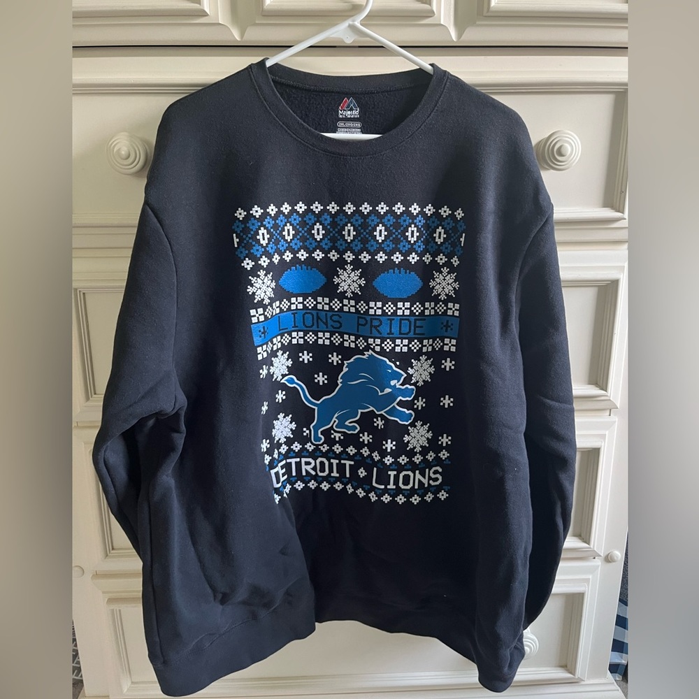 Men’s XXL Detroit Lions Christmas Sweatshirt